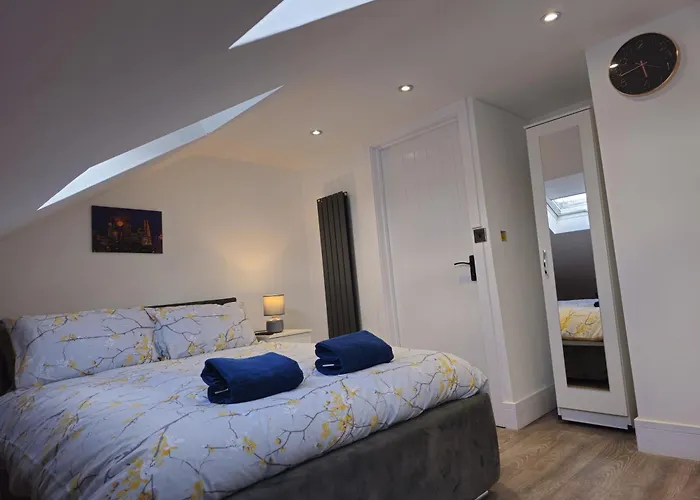 Forest Edge Inn London